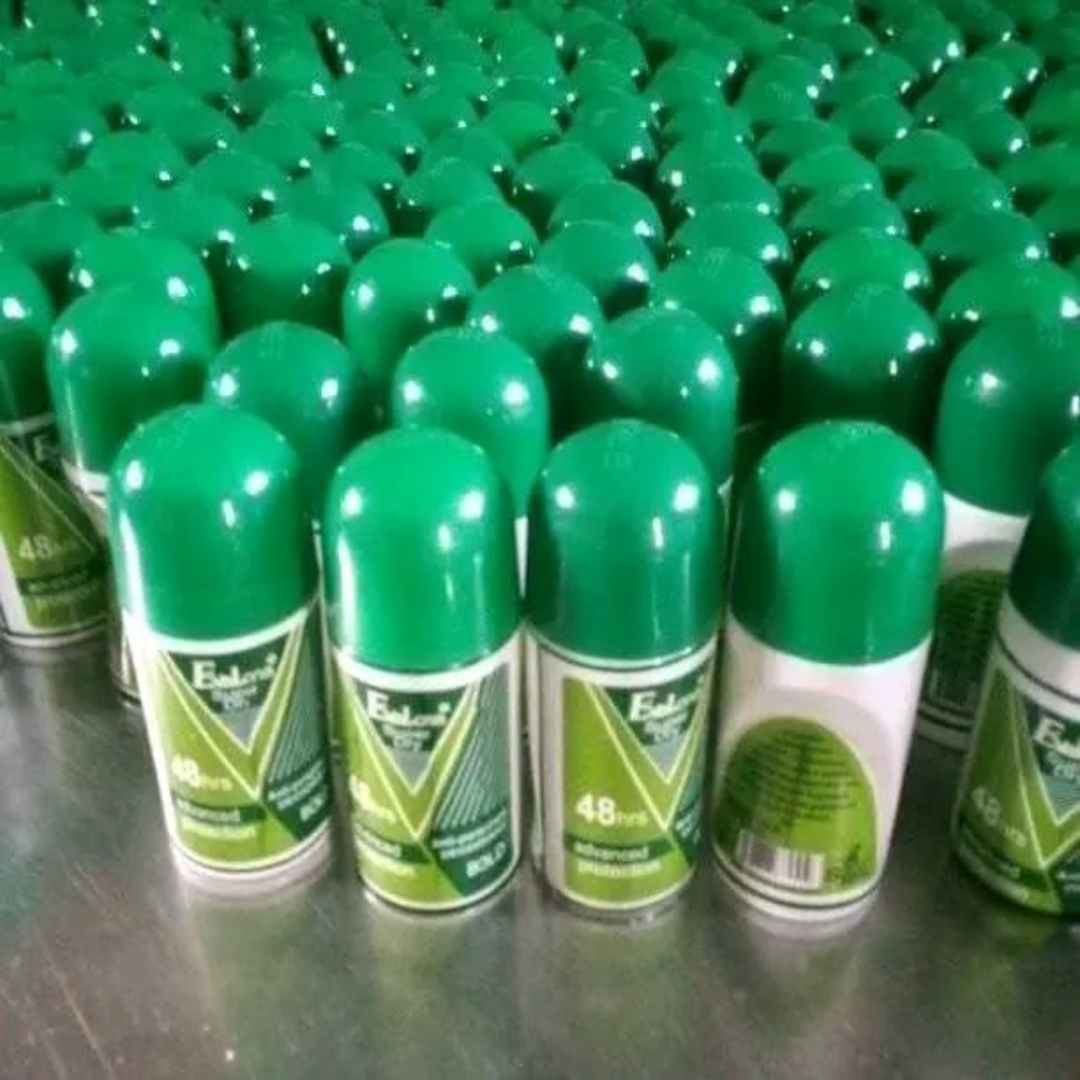 Evalona Super Dry green roll-ons